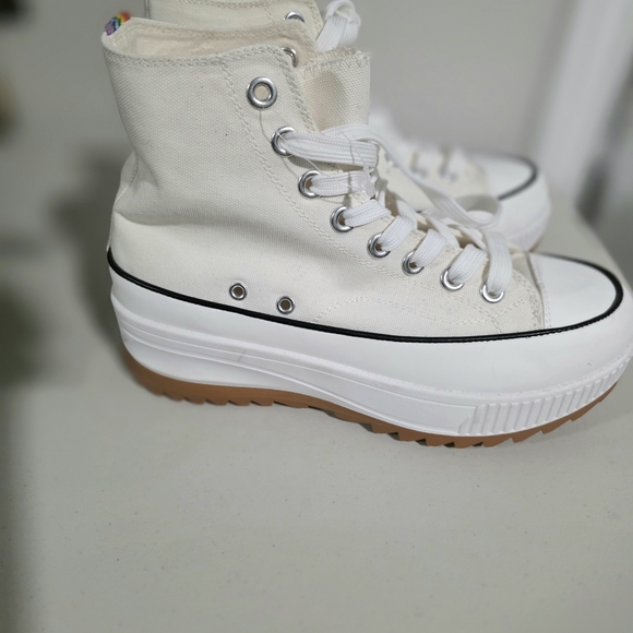 PLATFORM HIGHTOP TENNIS SHOE SNEAKERS SZ 8 - Picture 2 of 6